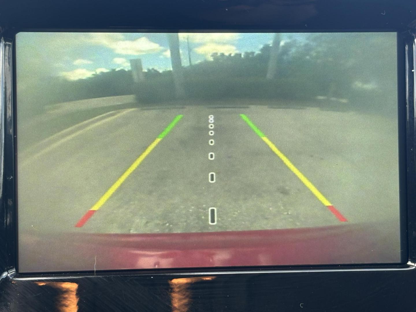 2020 RED /BLACK CLOTH Jeep Compass Altitude (3C4NJCBB6LT) with an 2.4L L4 DOHC 16V engine, located at 11170 Summerlin Square Dr., Fort Myers Beach, FL, 33931, (239) 999-7777, 26.493546, -81.941628 - Photo#24