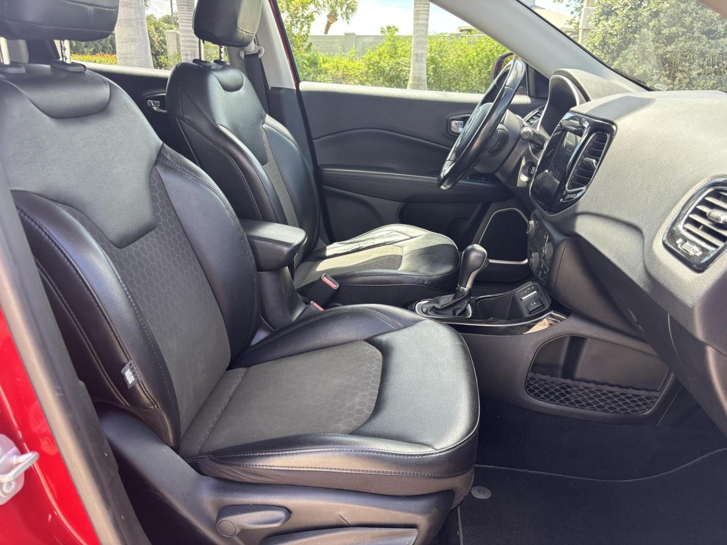 2020 RED /BLACK CLOTH Jeep Compass Altitude (3C4NJCBB6LT) with an 2.4L L4 DOHC 16V engine, located at 11170 Summerlin Square Dr., Fort Myers Beach, FL, 33931, (239) 999-7777, 26.493546, -81.941628 - Photo#12