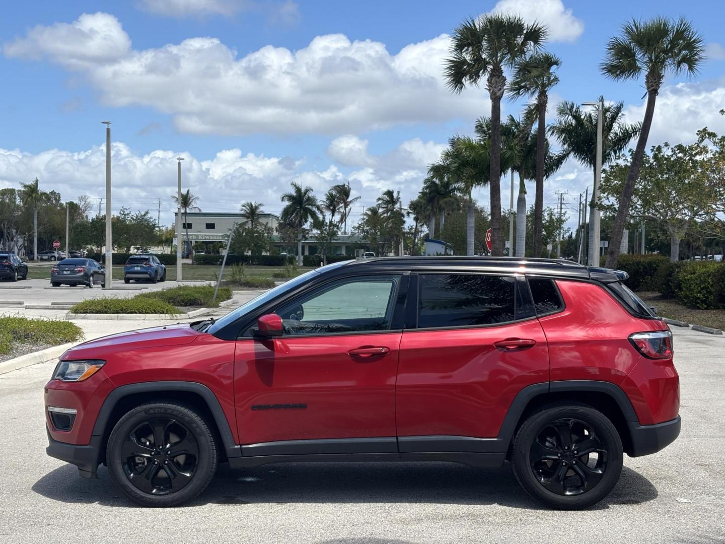 2020 RED /BLACK CLOTH Jeep Compass Altitude (3C4NJCBB6LT) with an 2.4L L4 DOHC 16V engine, located at 11170 Summerlin Square Dr., Fort Myers Beach, FL, 33931, (239) 999-7777, 26.493546, -81.941628 - Photo#8