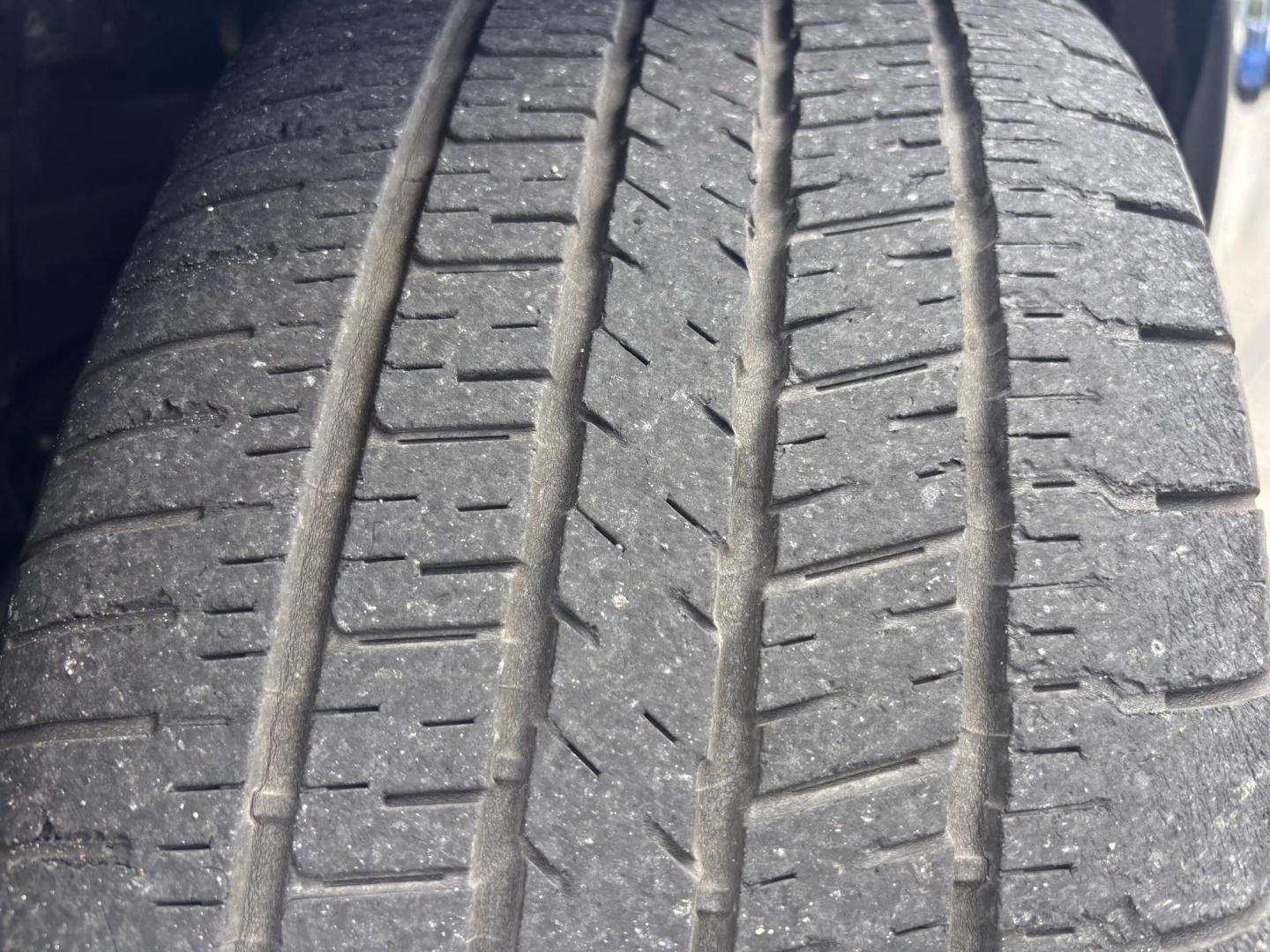 2017 BLUE Lincoln MKZ Select FWD (3LN6L5C98HR) with an 2.0L L4 DOHC 16V engine, 6A transmission, located at 11170 Summerlin Square Dr., Fort Myers Beach, FL, 33931, (239) 999-7777, 26.493546, -81.941628 - Photo#36