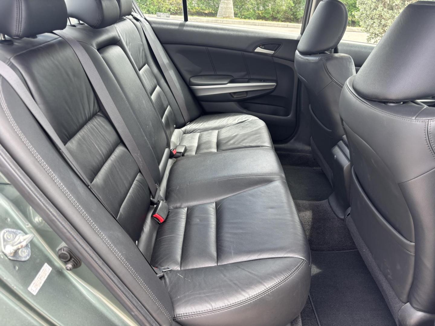 2009 GREEN Honda Accord EX-L Sedan AT (1HGCP26899A) with an 2.4L L4 DOHC 16V engine, 5-Speed Automatic transmission, located at 11170 Summerlin Square Dr., Fort Myers Beach, FL, 33931, (239) 999-7777, 26.493546, -81.941628 - Photo#17