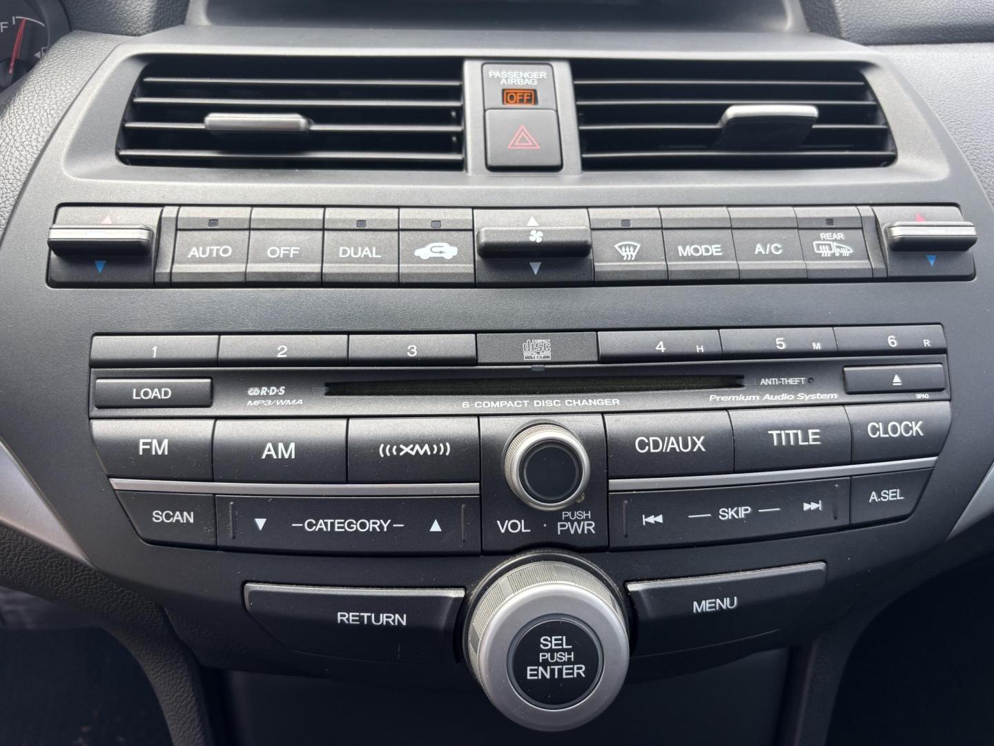 2009 GREEN Honda Accord EX-L Sedan AT (1HGCP26899A) with an 2.4L L4 DOHC 16V engine, 5-Speed Automatic transmission, located at 11170 Summerlin Square Dr., Fort Myers Beach, FL, 33931, (239) 999-7777, 26.493546, -81.941628 - Photo#23