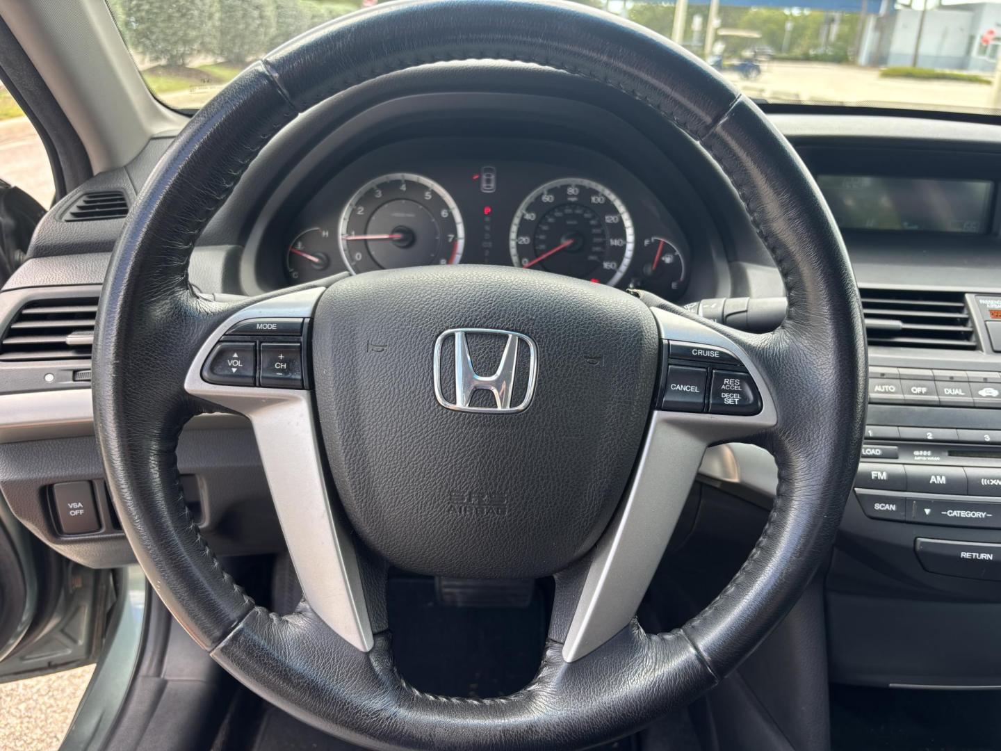 2009 GREEN Honda Accord EX-L Sedan AT (1HGCP26899A) with an 2.4L L4 DOHC 16V engine, 5-Speed Automatic transmission, located at 11170 Summerlin Square Dr., Fort Myers Beach, FL, 33931, (239) 999-7777, 26.493546, -81.941628 - Photo#18