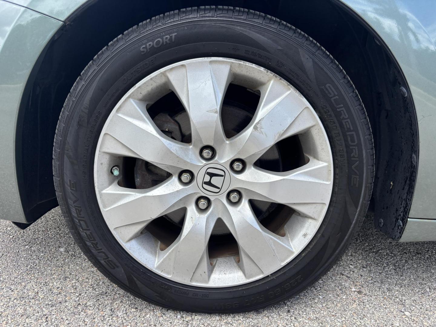 2009 GREEN Honda Accord EX-L Sedan AT (1HGCP26899A) with an 2.4L L4 DOHC 16V engine, 5-Speed Automatic transmission, located at 11170 Summerlin Square Dr., Fort Myers Beach, FL, 33931, (239) 999-7777, 26.493546, -81.941628 - Photo#35