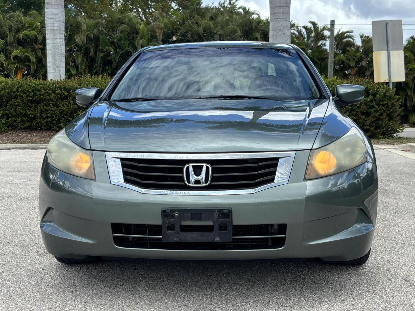 2009 GREEN Honda Accord EX-L Sedan AT (1HGCP26899A) with an 2.4L L4 DOHC 16V engine, 5-Speed Automatic transmission, located at 11170 Summerlin Square Dr., Fort Myers Beach, FL, 33931, (239) 999-7777, 26.493546, -81.941628 - Photo#2