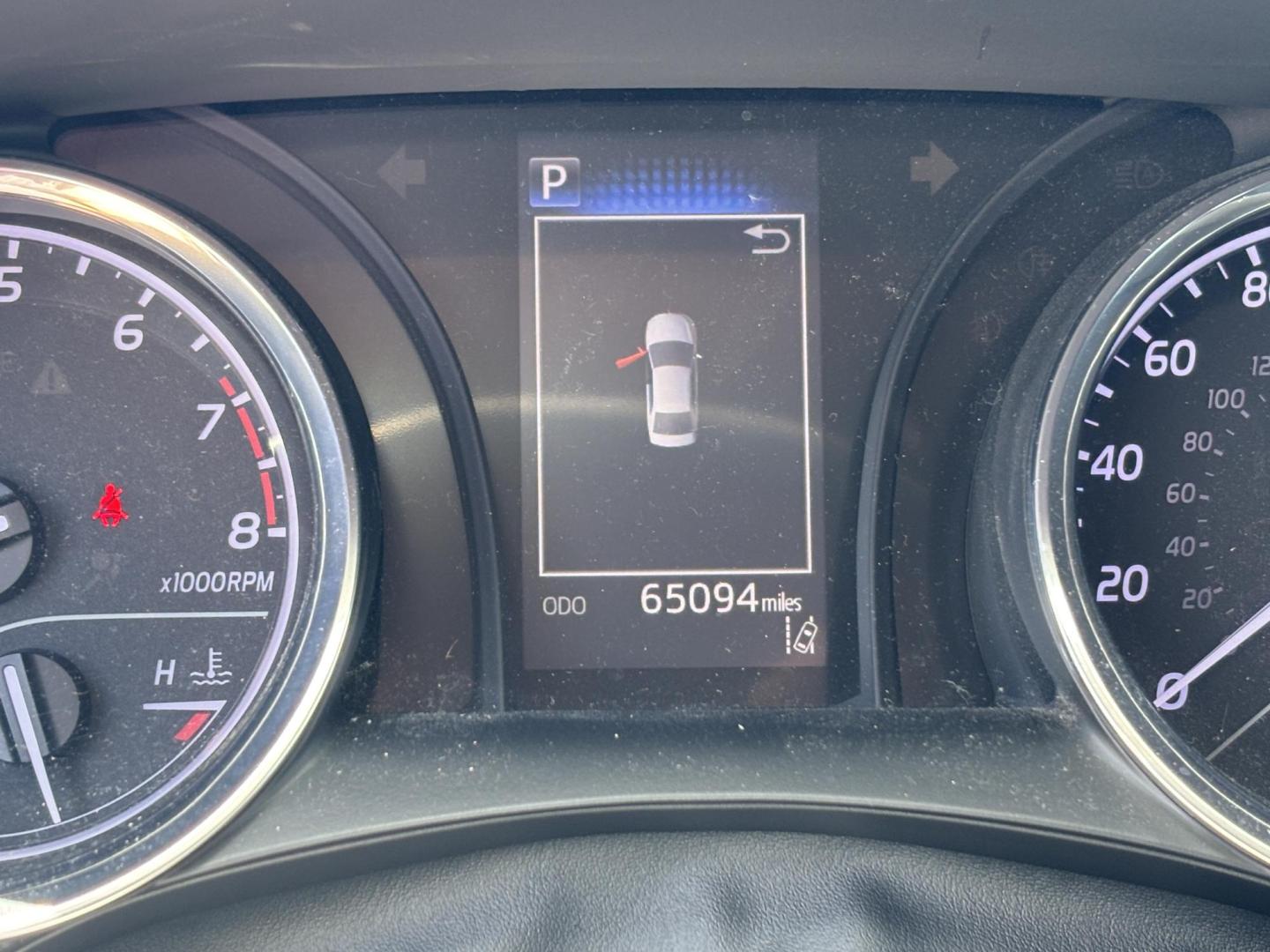 2020 SILVER /Light Gray Cloth Toyota Camry LE (4T1C11AKXLU) with an 2.5L L4 DOHC 16V engine, 8A transmission, located at 11170 Summerlin Square Dr., Fort Myers Beach, FL, 33931, (239) 999-7777, 26.493546, -81.941628 - Check out this dependable and fuel-efficient 2020 Toyota Camry LE — a Carfax 1-Owner vehicle with only 65,000 miles and a clean history with no accidents reported. This Camry LE is the perfect combination of reliability, safety, and modern technology. With Toyota’s reputation for long-lasting - Photo#18