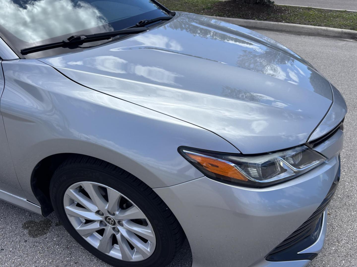 2020 SILVER /Light Gray Cloth Toyota Camry LE (4T1C11AKXLU) with an 2.5L L4 DOHC 16V engine, 8A transmission, located at 11170 Summerlin Square Dr., Fort Myers Beach, FL, 33931, (239) 999-7777, 26.493546, -81.941628 - Check out this dependable and fuel-efficient 2020 Toyota Camry LE — a Carfax 1-Owner vehicle with only 65,000 miles and a clean history with no accidents reported. This Camry LE is the perfect combination of reliability, safety, and modern technology. With Toyota’s reputation for long-lasting - Photo#31