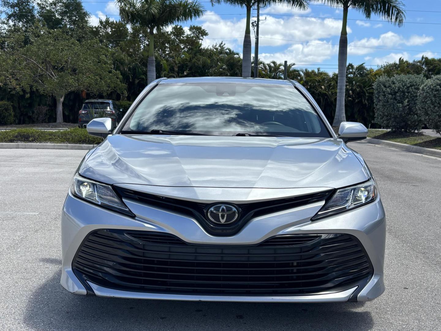 2020 SILVER /Light Gray Cloth Toyota Camry LE (4T1C11AKXLU) with an 2.5L L4 DOHC 16V engine, 8A transmission, located at 11170 Summerlin Square Dr., Fort Myers Beach, FL, 33931, (239) 999-7777, 26.493546, -81.941628 - Check out this dependable and fuel-efficient 2020 Toyota Camry LE — a Carfax 1-Owner vehicle with only 65,000 miles and a clean history with no accidents reported. This Camry LE is the perfect combination of reliability, safety, and modern technology. With Toyota’s reputation for long-lasting - Photo#2