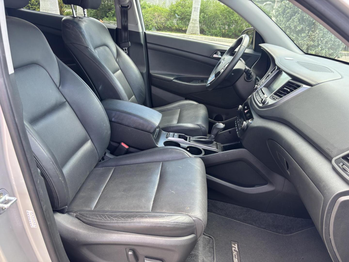 2016 SILVER /BLACK CLOTH Hyundai Tucson Eco (KM8J33A29GU) with an 1.6L L4 DOHC 16V engine, 7A transmission, located at 11170 Summerlin Square Dr., Fort Myers Beach, FL, 33931, (239) 999-7777, 26.493546, -81.941628 - Take a look at this practical and stylish 2016 Hyundai Tucson — a great combination of comfort, efficiency, and everyday versatility. This Tucson is perfect for anyone needing a reliable SUV with great fuel economy and easy drivability. Its compact size makes it simple to maneuver around town, - Photo#13