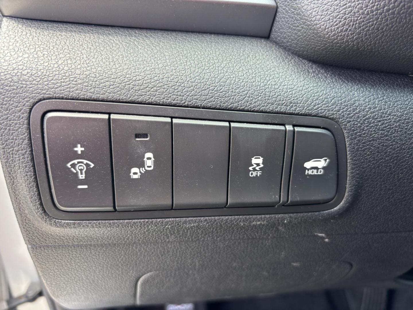 2016 SILVER /BLACK CLOTH Hyundai Tucson Eco (KM8J33A29GU) with an 1.6L L4 DOHC 16V engine, 7A transmission, located at 11170 Summerlin Square Dr., Fort Myers Beach, FL, 33931, (239) 999-7777, 26.493546, -81.941628 - Take a look at this practical and stylish 2016 Hyundai Tucson — a great combination of comfort, efficiency, and everyday versatility. This Tucson is perfect for anyone needing a reliable SUV with great fuel economy and easy drivability. Its compact size makes it simple to maneuver around town, - Photo#27