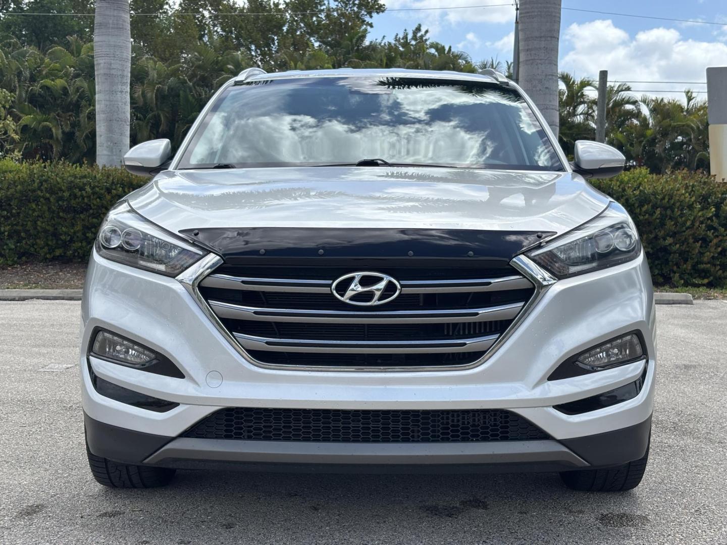 2016 SILVER /BLACK CLOTH Hyundai Tucson Eco (KM8J33A29GU) with an 1.6L L4 DOHC 16V engine, 7A transmission, located at 11170 Summerlin Square Dr., Fort Myers Beach, FL, 33931, (239) 999-7777, 26.493546, -81.941628 - Take a look at this practical and stylish 2016 Hyundai Tucson — a great combination of comfort, efficiency, and everyday versatility. This Tucson is perfect for anyone needing a reliable SUV with great fuel economy and easy drivability. Its compact size makes it simple to maneuver around town, - Photo#2