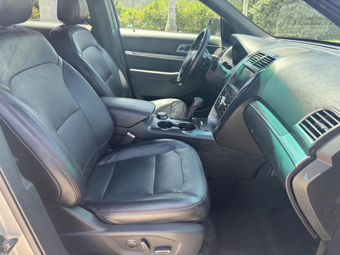 2016 SILVER /BLACK LEATHER Ford Explorer Sport 4WD (1FM5K8GT1GG) with an 3.5L V6 DOHC 24V engine, 6-Speed Automatic transmission, located at 11170 Summerlin Square Dr., Fort Myers Beach, FL, 33931, (239) 999-7777, 26.493546, -81.941628 - Check out this versatile and family-ready 2016 Ford Explorer Sport 4WD — the perfect combination of space, comfort, and capability. This Explorer is built to handle everything from daily driving to weekend getaways. With seating for up to seven, it’s ideal for families, road trips, or anyone - Photo#27