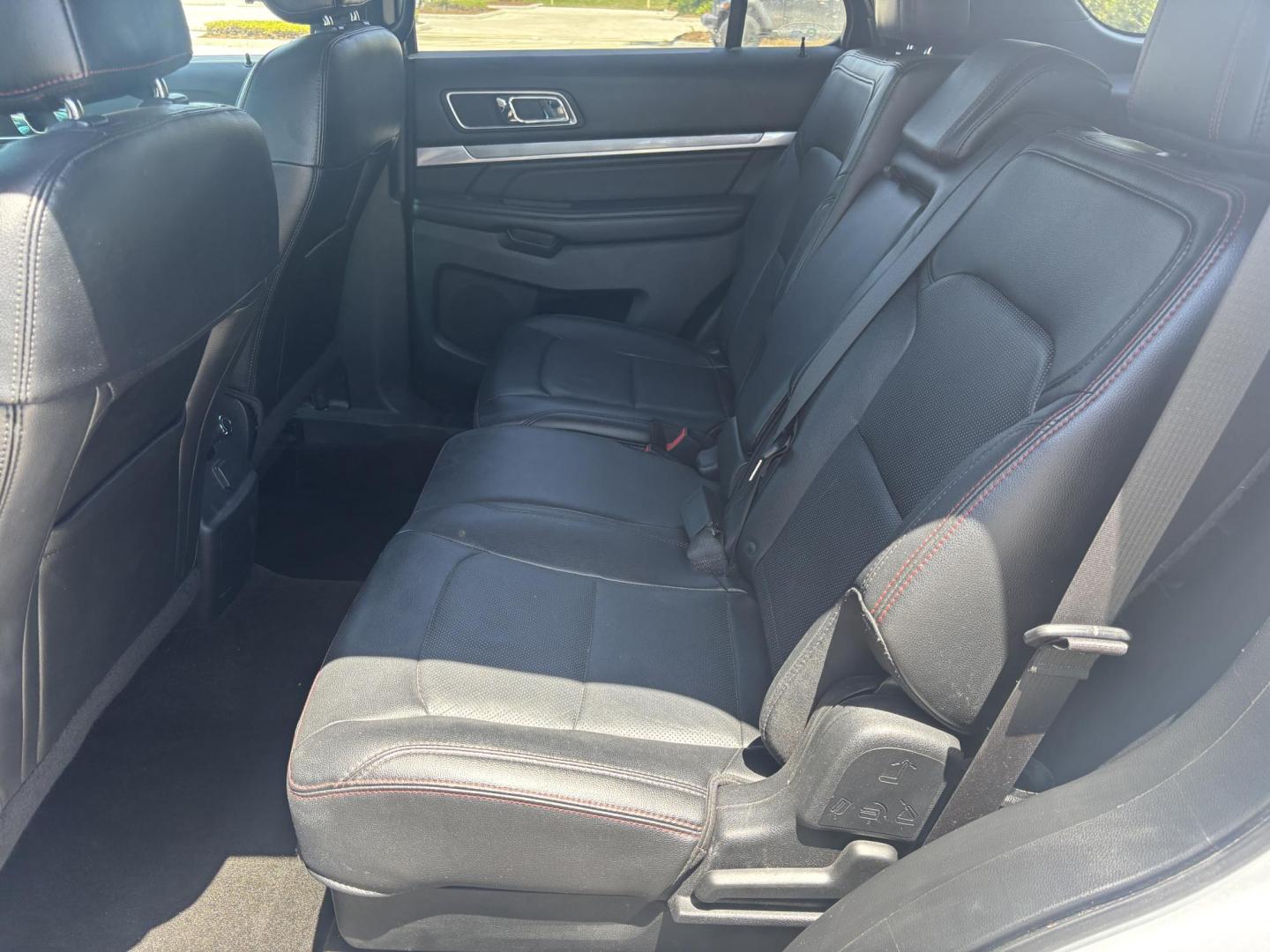 2016 SILVER /BLACK LEATHER Ford Explorer Sport 4WD (1FM5K8GT1GG) with an 3.5L V6 DOHC 24V engine, 6-Speed Automatic transmission, located at 11170 Summerlin Square Dr., Fort Myers Beach, FL, 33931, (239) 999-7777, 26.493546, -81.941628 - Check out this versatile and family-ready 2016 Ford Explorer Sport 4WD — the perfect combination of space, comfort, and capability. This Explorer is built to handle everything from daily driving to weekend getaways. With seating for up to seven, it’s ideal for families, road trips, or anyone - Photo#29