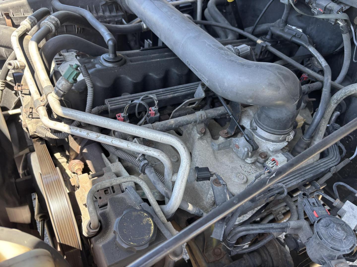 2006 BLACK /CHARCOAL CLOTH Jeep Wrangler Unlimited LJ (1J4FA44S86P) with an 4.0L L6 OHV 12V engine, Automatic transmission, located at 11170 Summerlin Square Dr., Fort Myers Beach, FL, 33931, (239) 999-7777, 26.493546, -81.941628 - Take a look at this iconic 2006 Jeep Wrangler — built for adventure and ready for the Florida lifestyle. This Wrangler delivers the classic Jeep experience with its rugged design, removable top, and go-anywhere capability. Whether you're cruising Fort Myers Beach with the top down or heading of - Photo#30