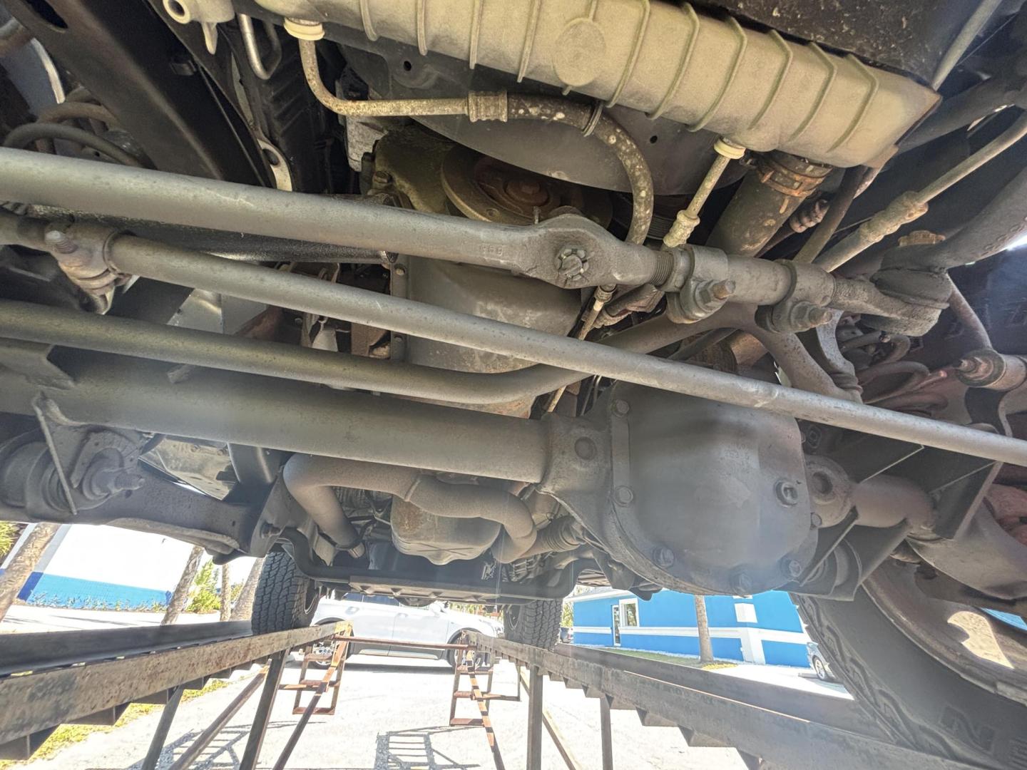 2006 BLACK /CHARCOAL CLOTH Jeep Wrangler Unlimited TJ Long Wheel Base (1J4FA44S86P) with an 4.0L L6 OHV 12V engine, Automatic transmission, located at 11170 Summerlin Square Dr., Fort Myers Beach, FL, 33931, (239) 999-7777, 26.493546, -81.941628 - Take a look at this iconic 2006 Jeep Wrangler — built for adventure and ready for the Florida lifestyle. This Wrangler delivers the classic Jeep experience with its rugged design, removable top, and go-anywhere capability. Whether you're cruising Fort Myers Beach with the top down or heading of - Photo#31