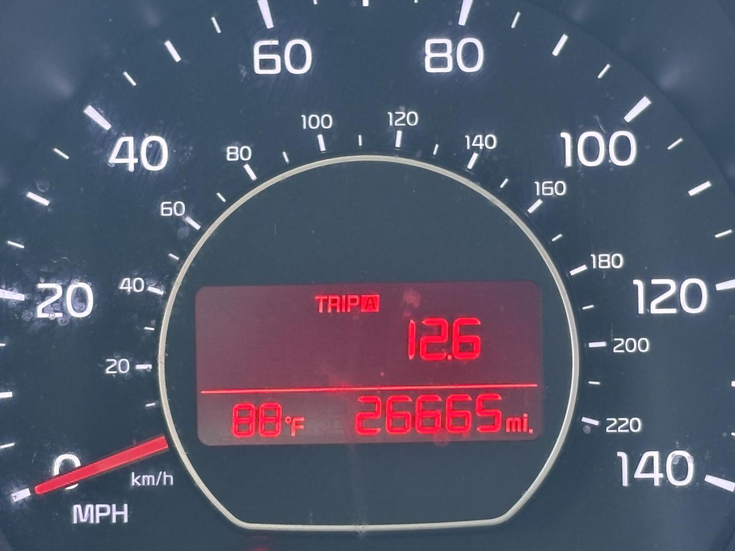 2016 GREEN /BLACK CLOTH Kia Soul (KNDJN2A24G7) with an 1.6L L4 DOHC 16V engine, MANUAL transmission, located at 11170 Summerlin Square Dr., Fort Myers Beach, FL, 33931, (239) 999-7777, 26.493546, -81.941628 - 2016 Kia Soul – Manual Transmission – CARFAX 1 Owner – Only 26,618 Miles – $10,900 Now available at First Auto Credit Fort Myers Beach is this low-mileage 2016 Kia Soul with a manual transmission, CARFAX 1-owner history, and only 26,618 miles. If you are looking for an affordable used hat - Photo#16