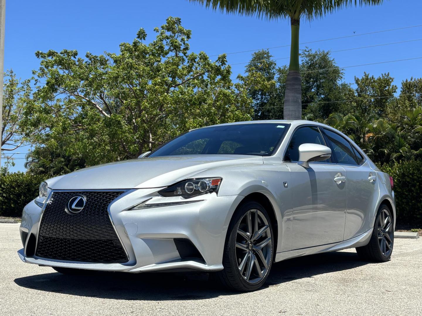 2015 SILVER /RED LEATHER Lexus IS 250 F SPORT (JTHBF1D29F5) with an 2.5L V6 24V DOHC engine, 6-Speed Automatic transmission, located at 11170 Summerlin Square Dr., Fort Myers Beach, FL, 33931, (239) 999-7777, 26.493546, -81.941628 - 2015 Lexus IS 250 F Sport – Luxury Sport Sedan – Only $12,900 Now available at First Auto Credit Fort Myers Beach is this sharp 2015 Lexus IS 250 F Sport, a sporty luxury sedan that delivers the style, comfort, and reliability Lexus is known for — without the luxury price tag. If you are shop - Photo#1