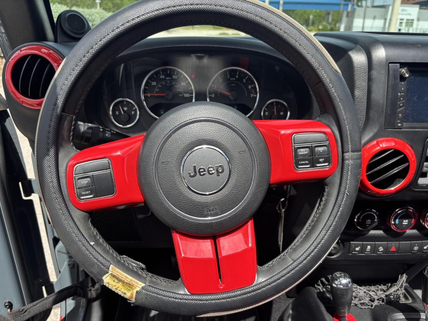 2014 GRAY /BLACK LEATHER Jeep Wrangler Unlimited Sahara 4WD (1C4BJWEG9EL) with an 3.6L V6 DOHC 24V FFV engine, located at 11170 Summerlin Square Dr., Fort Myers Beach, FL, 33931, (239) 999-7777, 26.493546, -81.941628 - Photo#10