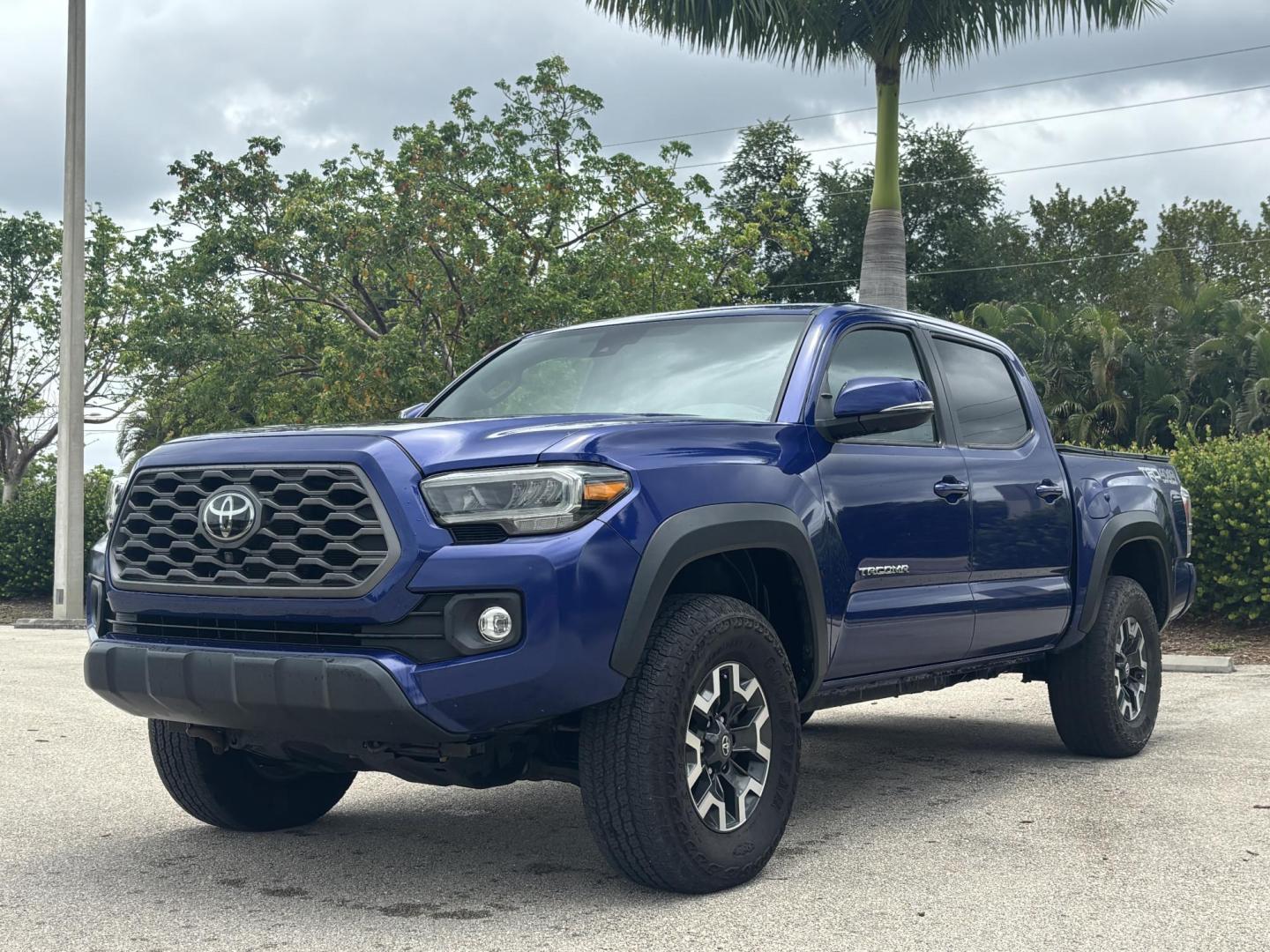 2023 BLUE /BLACK LEATHER Toyota Tacoma TRD OFF ROAD DBL CAB V6 4WD (3TMCZ5AN9PM) with an 3.5L V6 DOHC 24V engine, 6A transmission, located at 11170 Summerlin Square Dr., Fort Myers Beach, FL, 33931, (239) 999-7777, 26.493546, -81.941628 - Photo#1