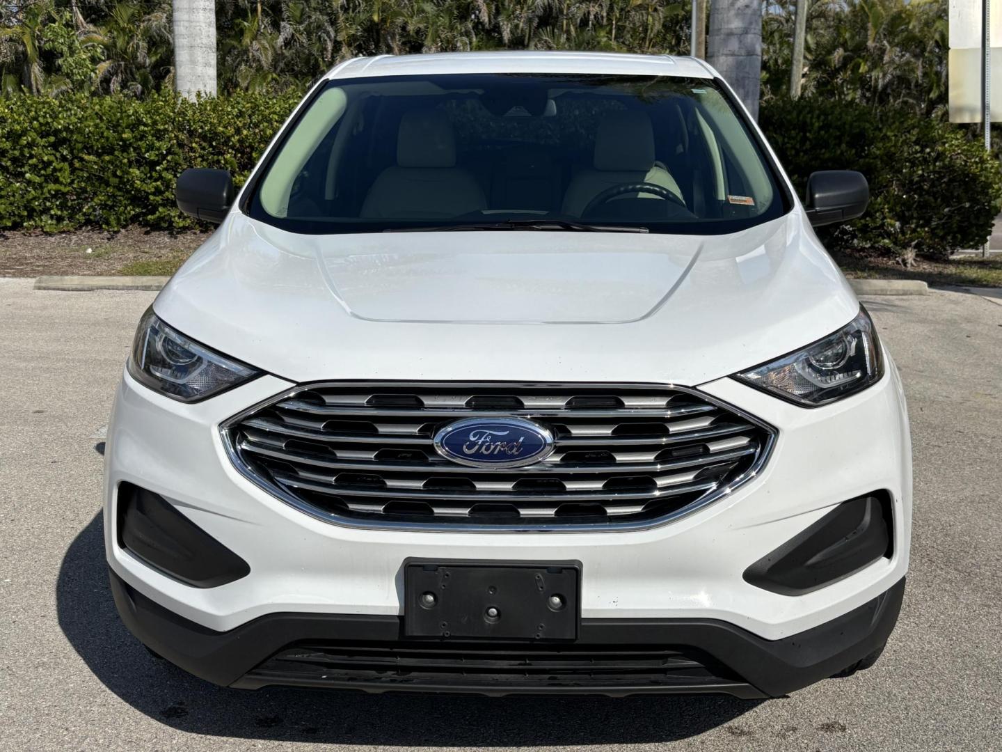 2020 WHITE /Tan Cloth FORD EDGE SE (2FMPK3G98LB) with an 2.0L engine, Automatic transmission, located at 11170 Summerlin Square Dr., Fort Myers Beach, FL, 33931, (239) 999-7777, 26.493546, -81.941628 - 1 Owner No Damage No Accident Carfax - Photo#1